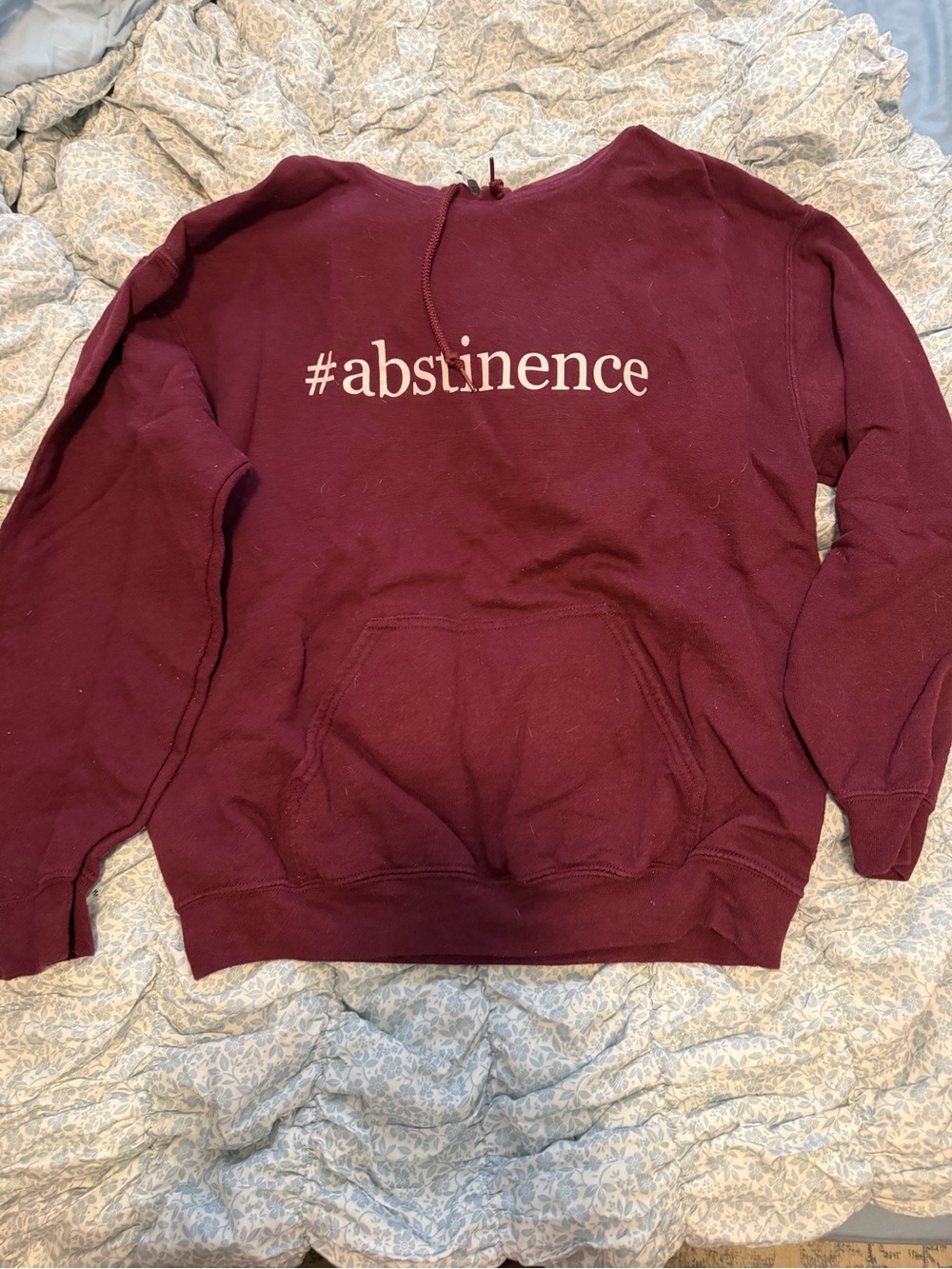 Gildan Maroon Women's Crewneck Sweatshirt with #abstinence Print